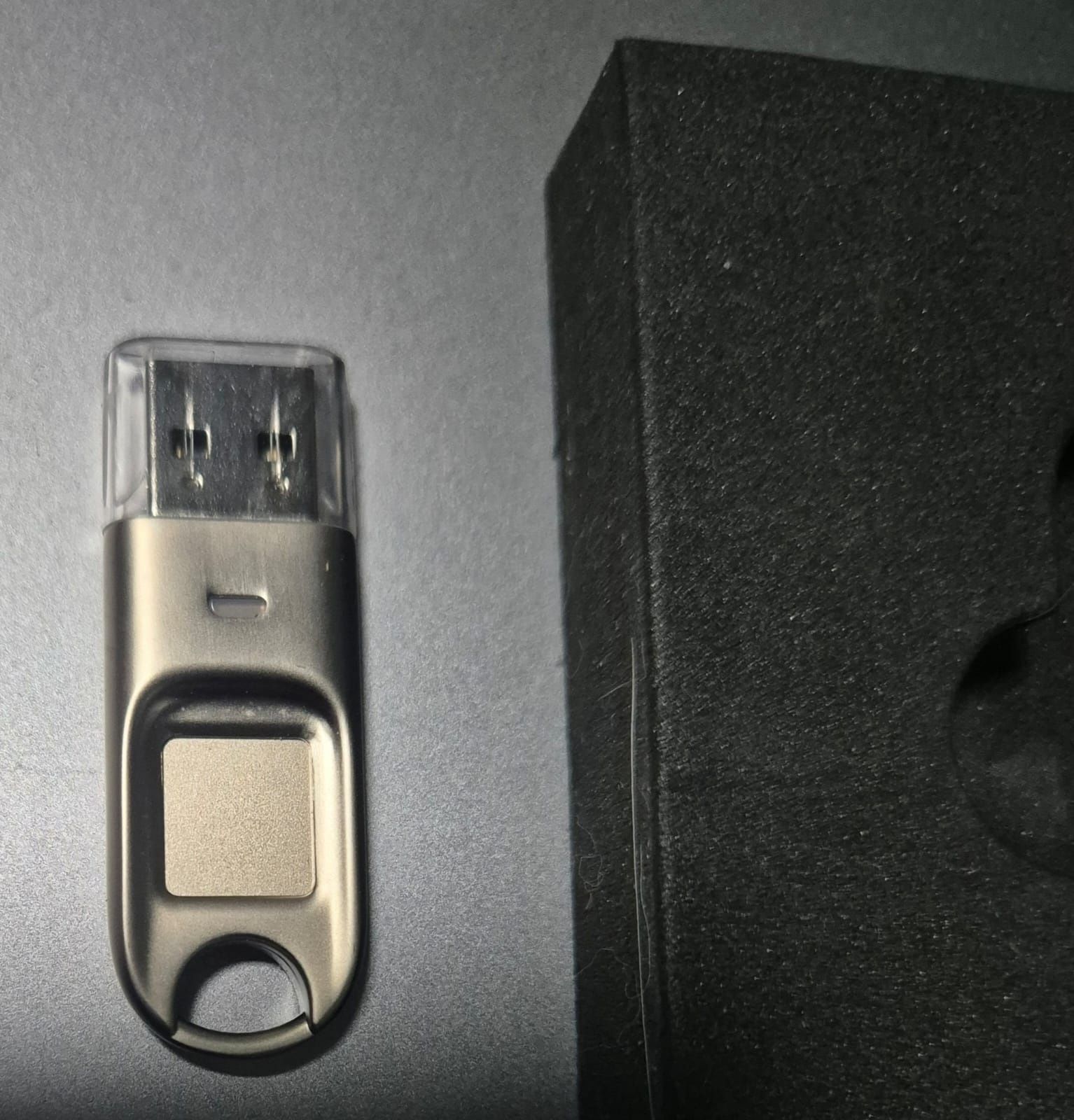 vand Dispozitiv biometric securizat Feitian BioPass FIDO2 Key K45