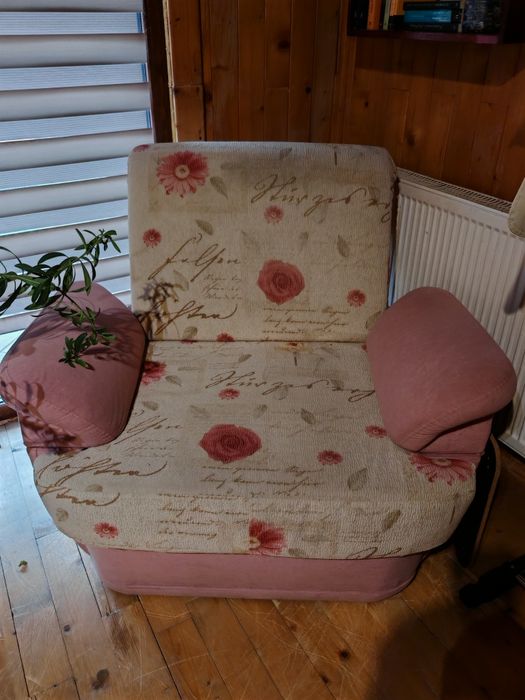 Vând canapea extensibila (+2 fotolii extensibile-optional)