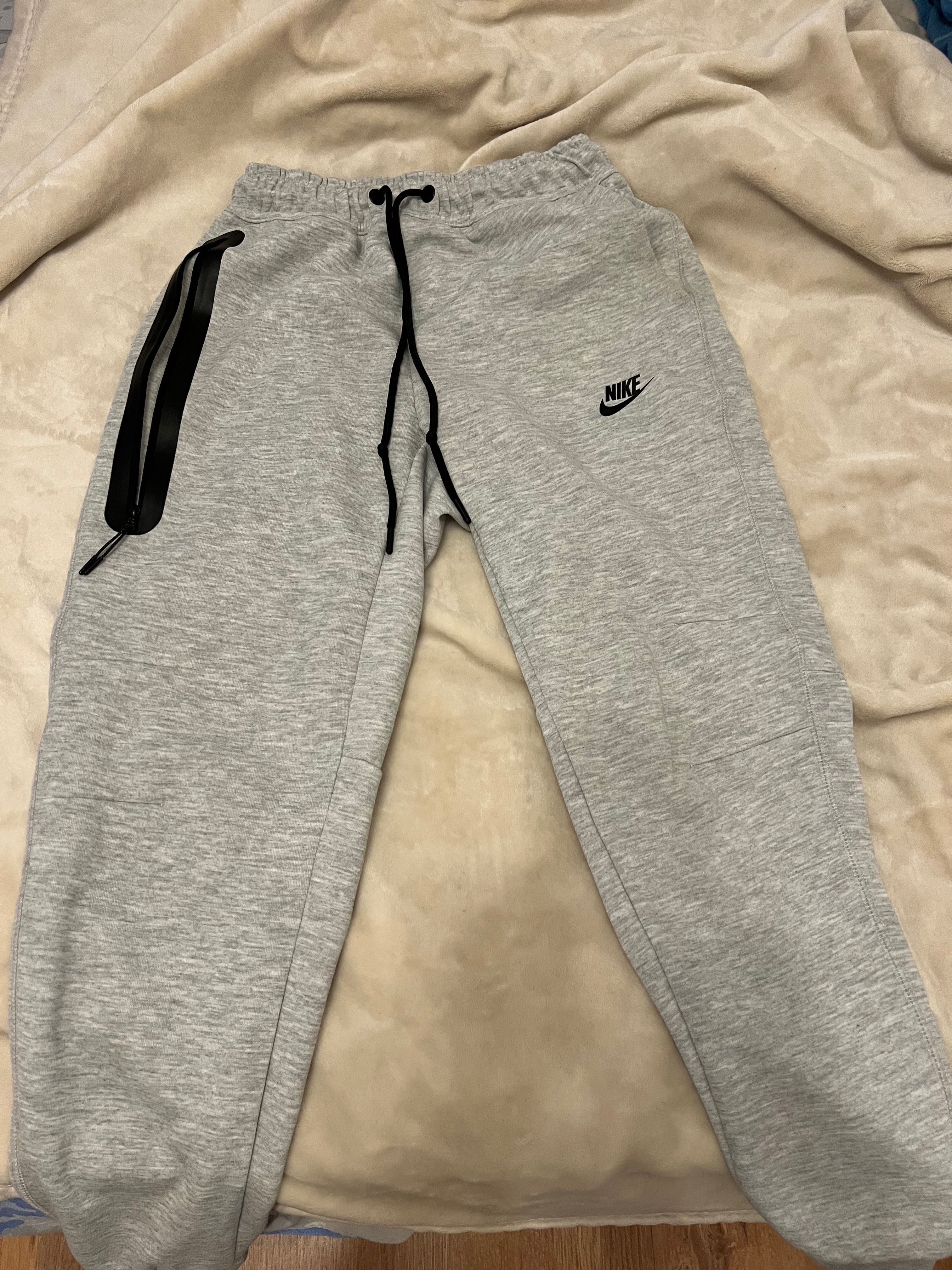 Nike Tech Fleece екип М размер