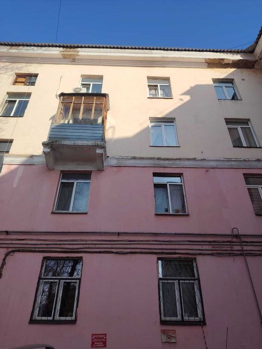 Продам 2-х квартиру кирпич. 53кв.м 3/4эт пр.Назарбаева д.39