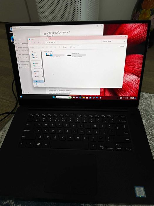 Laptops DELL XPS 15 7590,  i7-9750H, 32 GB RAM, 1 TB SSD, Touch, 3 buc