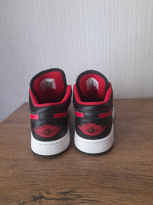 Jordan Retro 1 кецове 36.5 номер.