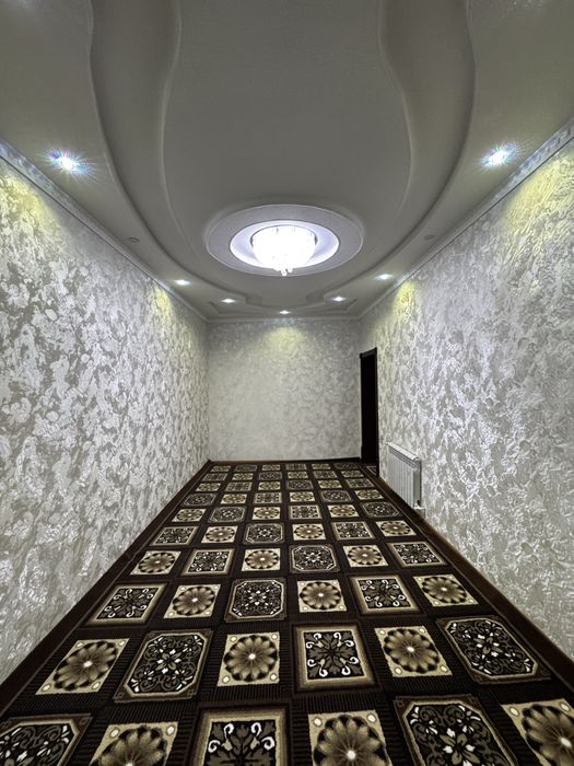 Срочно 2 хонали квартира сотилади!