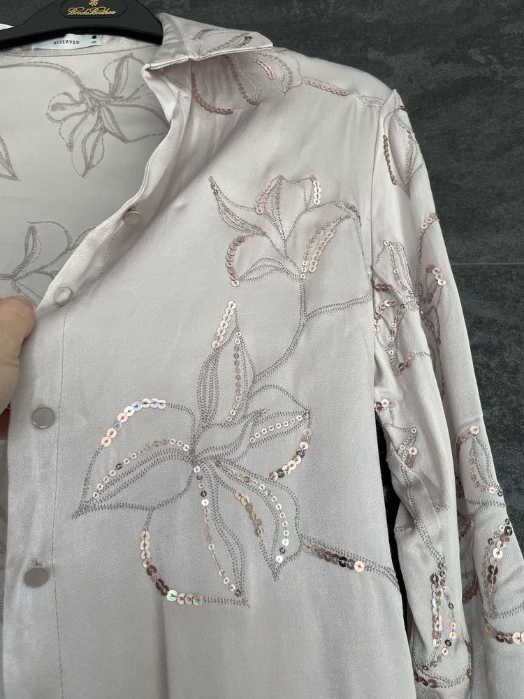 Costum superb satin 2 piese paiete bej perlat