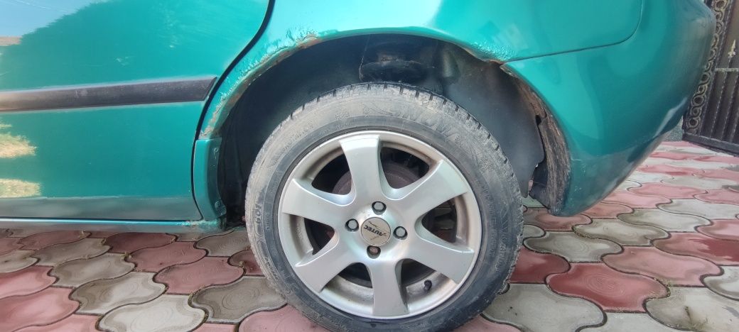 Mazda 323F de vanzare