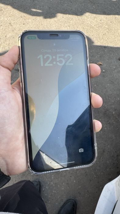 IPhone Xr 128 tali emkost 77%