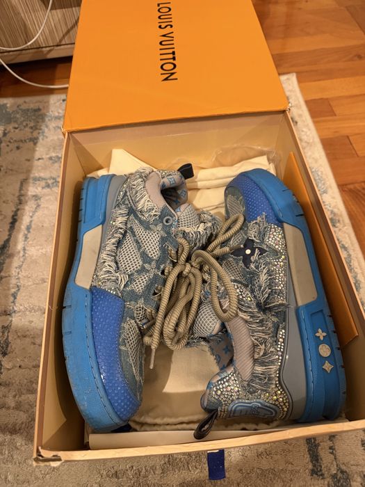 vand Louis Vuitton skate stare foarte buna