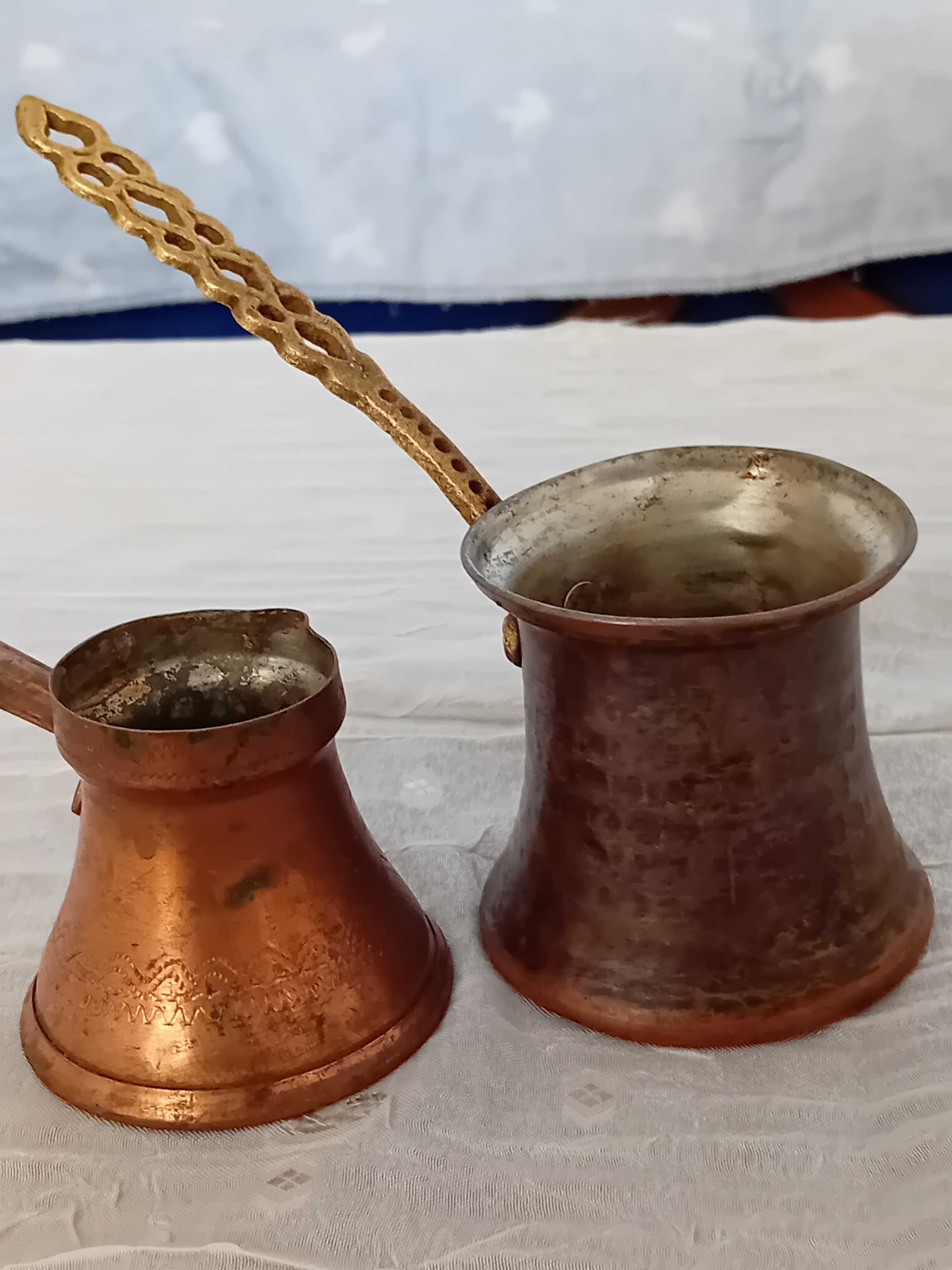 Продавам медни джезвета