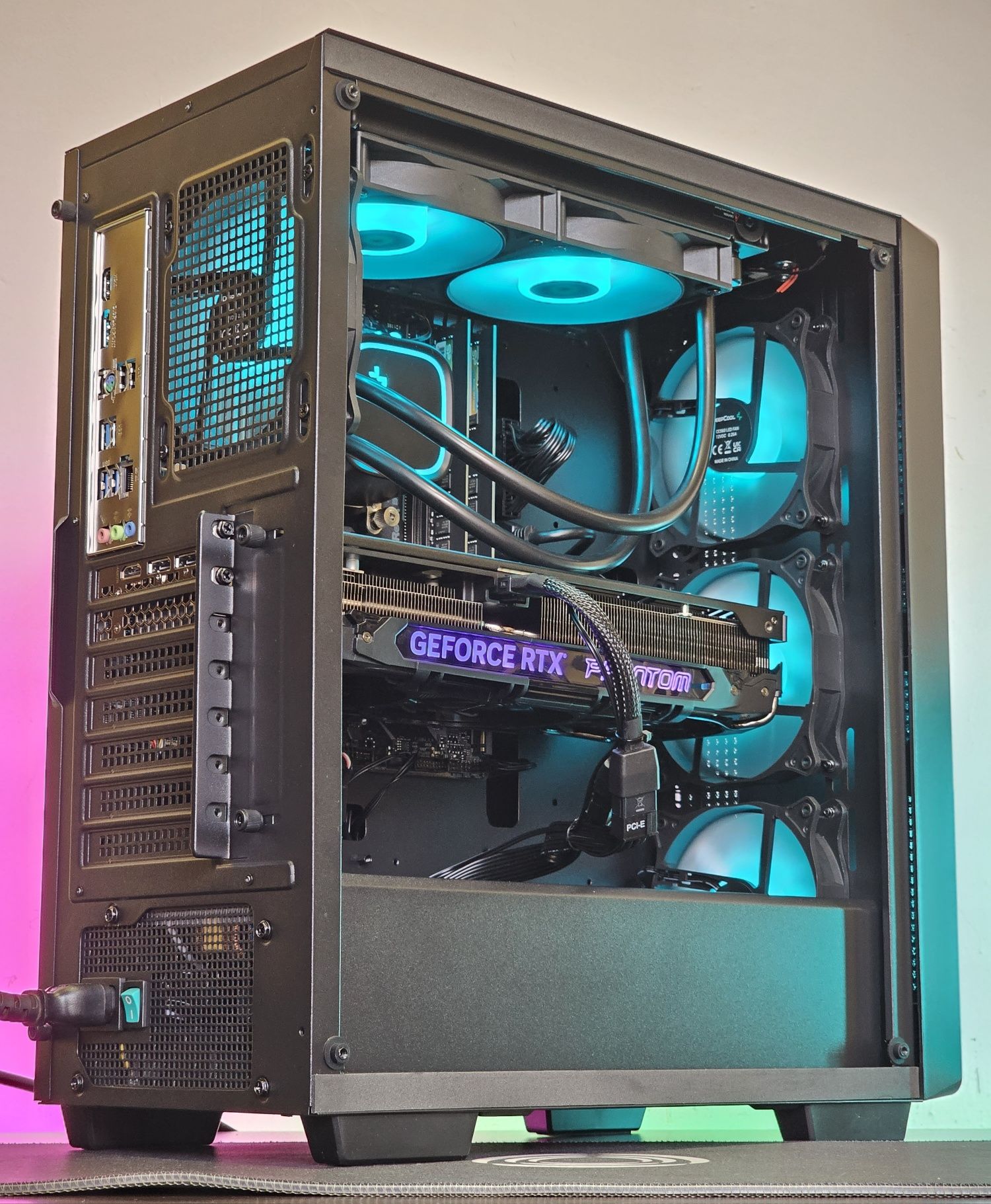 RTX 4070Ti/Core i5-14600KF/RAM 32GB DDR5/SSD 512GB/Чисто Нов+Гаранция!