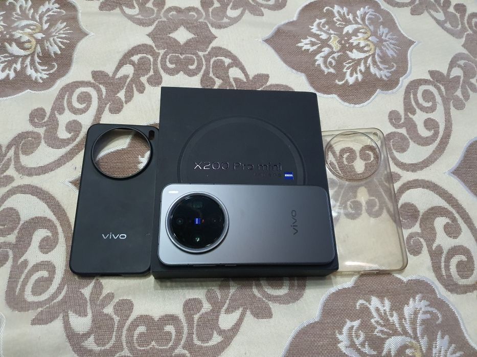 В продаже виво х200про мини