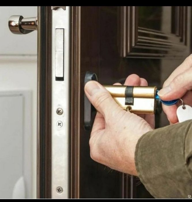 Замена замков Замена ручки выходной Вскрытие машины Вскрытие замка