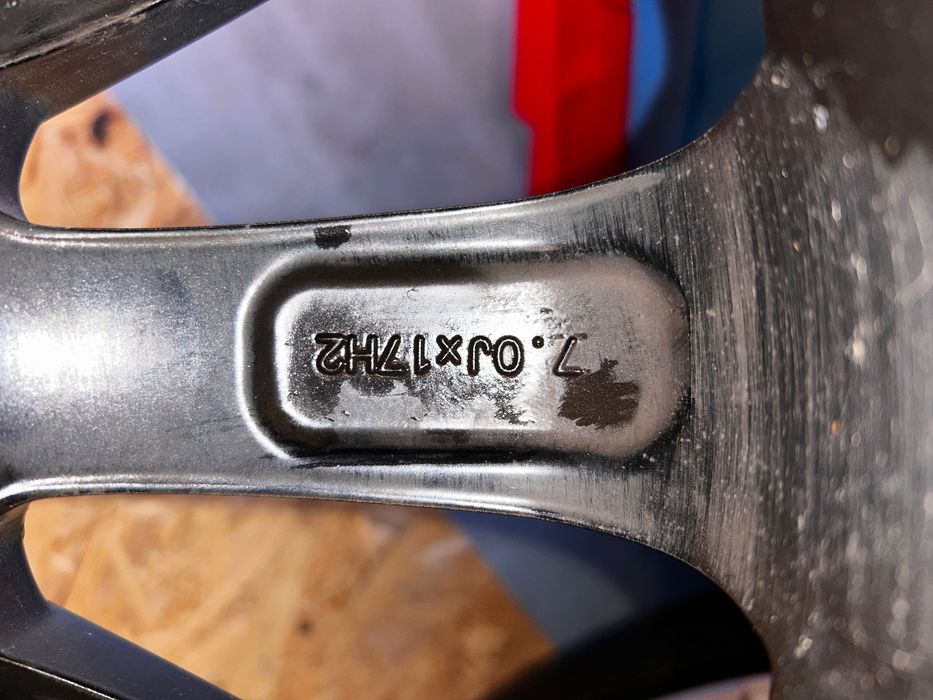 Set 4 Jante Volkswagen R17 cu anvelope Michelin Alpin 5 225/45R17