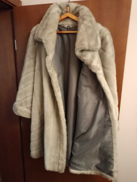 Елегантно дамско палто от еко кожа косъм XXL