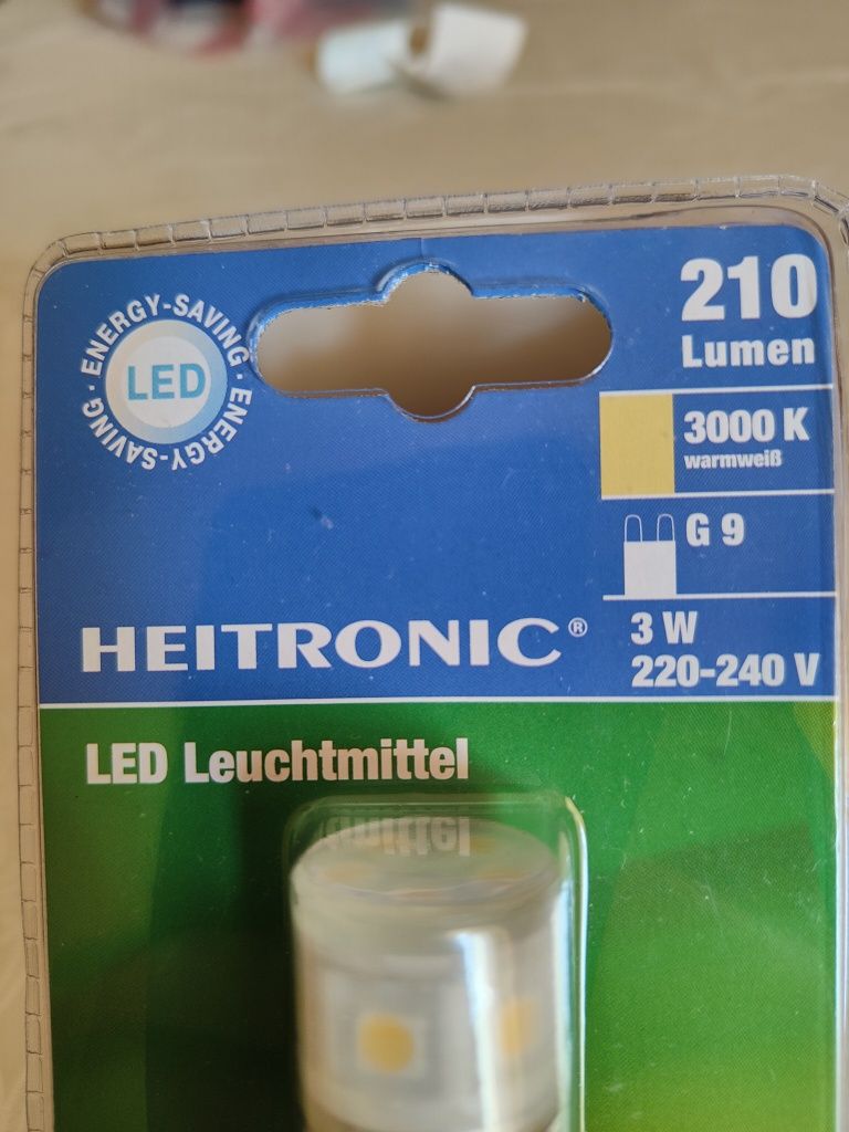 NOUĂ / Lampa LED / Heitronic LED G9, 3W, 230V, 3000 Kelvin - GERMANIA