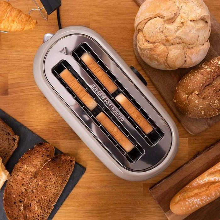 Cecotec ClassicToast 15000 Бежов Двоен Дигитален Тостер 1500W, LED
