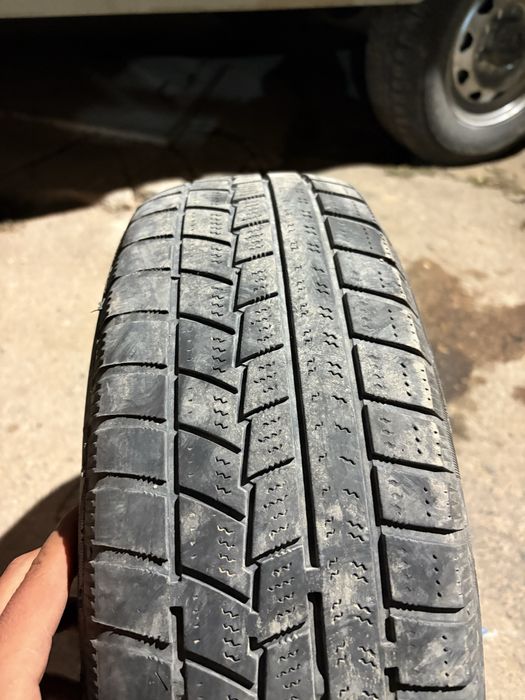 175/70/13 зимний балон сатылады