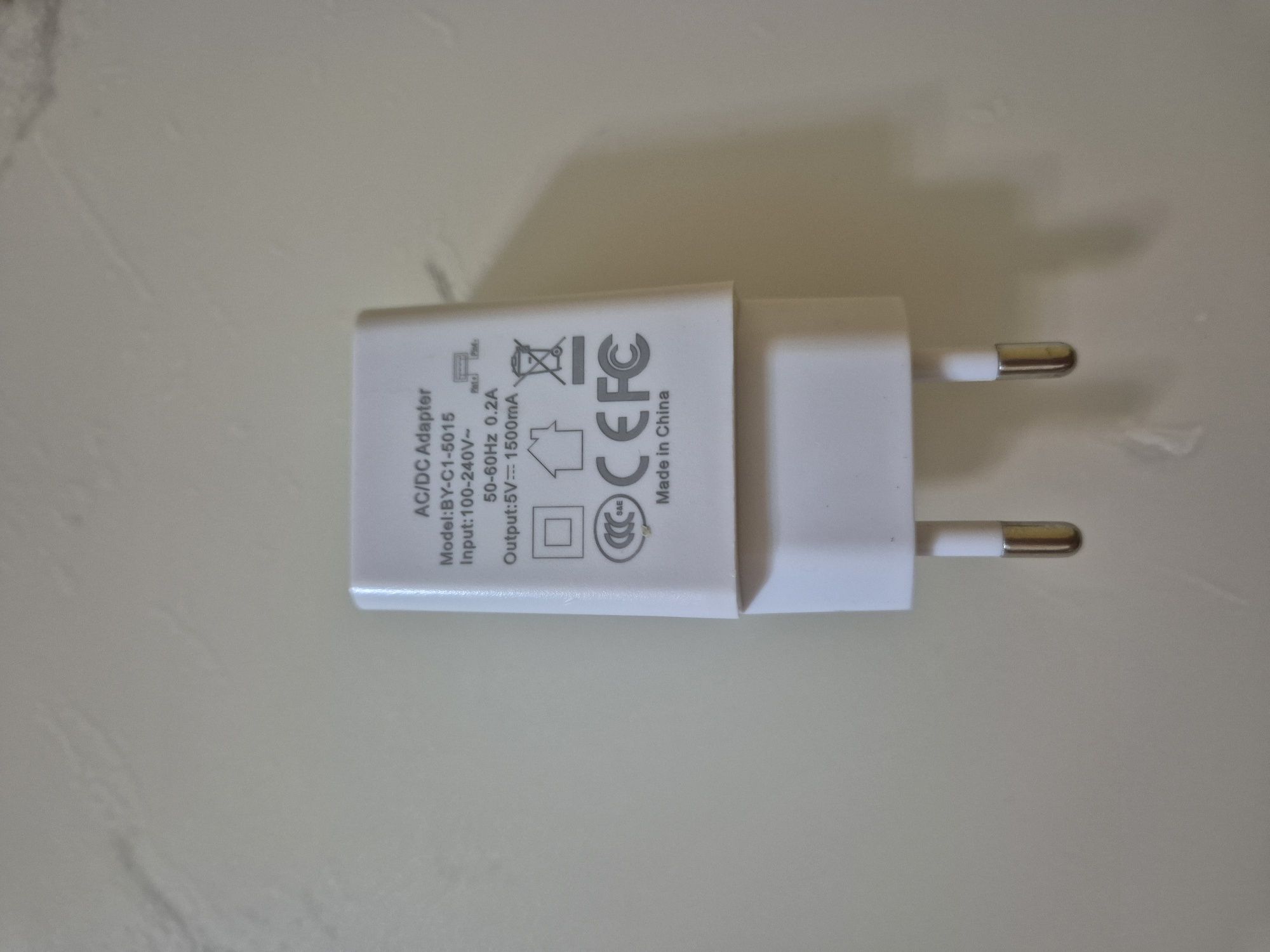 Зарядно за телефон/USB