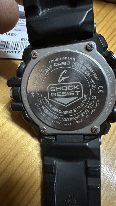 Casio G-shock GST-B100-1AER и NIXON The regulus