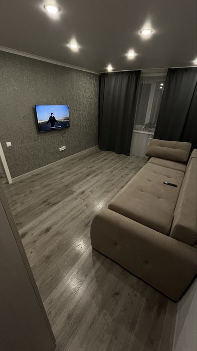 Сдам 2-х комн. кв на 19 мкр