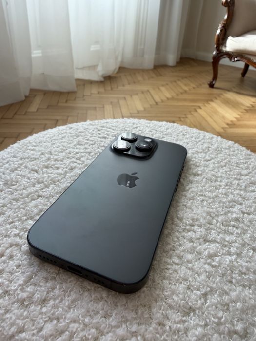 IPhone 16 Pro 256GB black