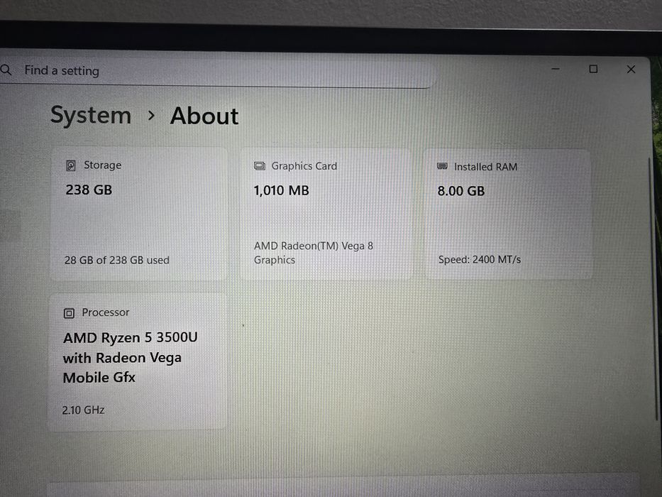Vând Laptop HUAWEI D15