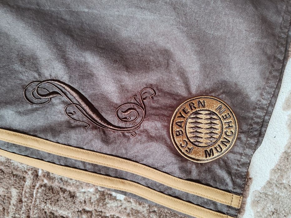 Pantaloni scurți Oktoberfest Bayern München 2013/14