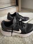 Adidaşi NIKE sport 37,5