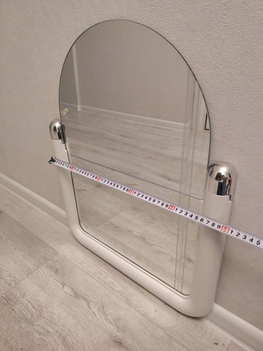 Зеркало 50х60 сантиметров