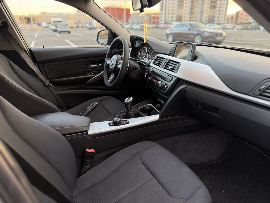 BMW F30 320i 158.000km