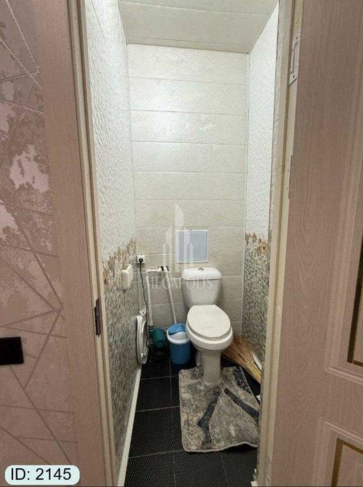 SOTILADI №2145 5-mikrorayon jomiy aurani oldida 2xonalik uyimiz