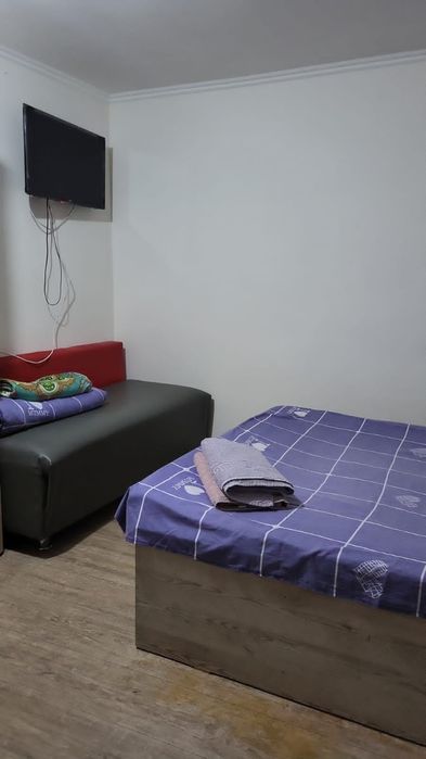 Суточно возле метро Алатау