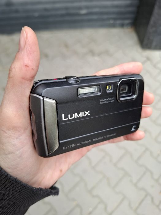 Компактен дигитален фотоапарат PANASONIC LUMIX DMC- FT30