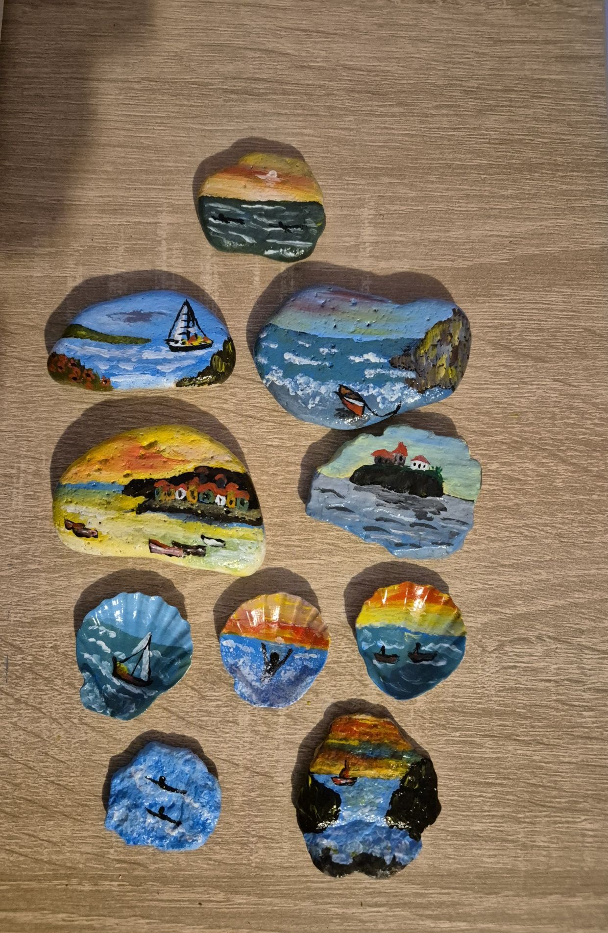 Рисувани камъчета