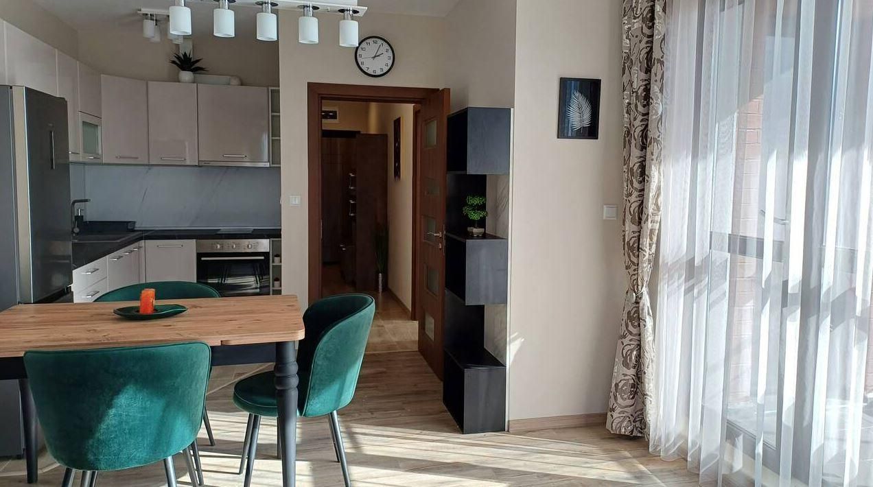Дава се под наем Двустаен апартамент в Варна, Бриз - 64 кв.м за 560 € - Снимка #1