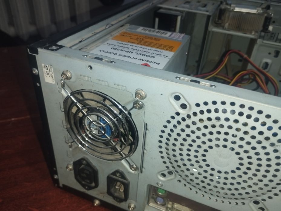 Ishlamaydigan kompyuter — qismlar ishlaydi GT 630, G2020, DDR3,