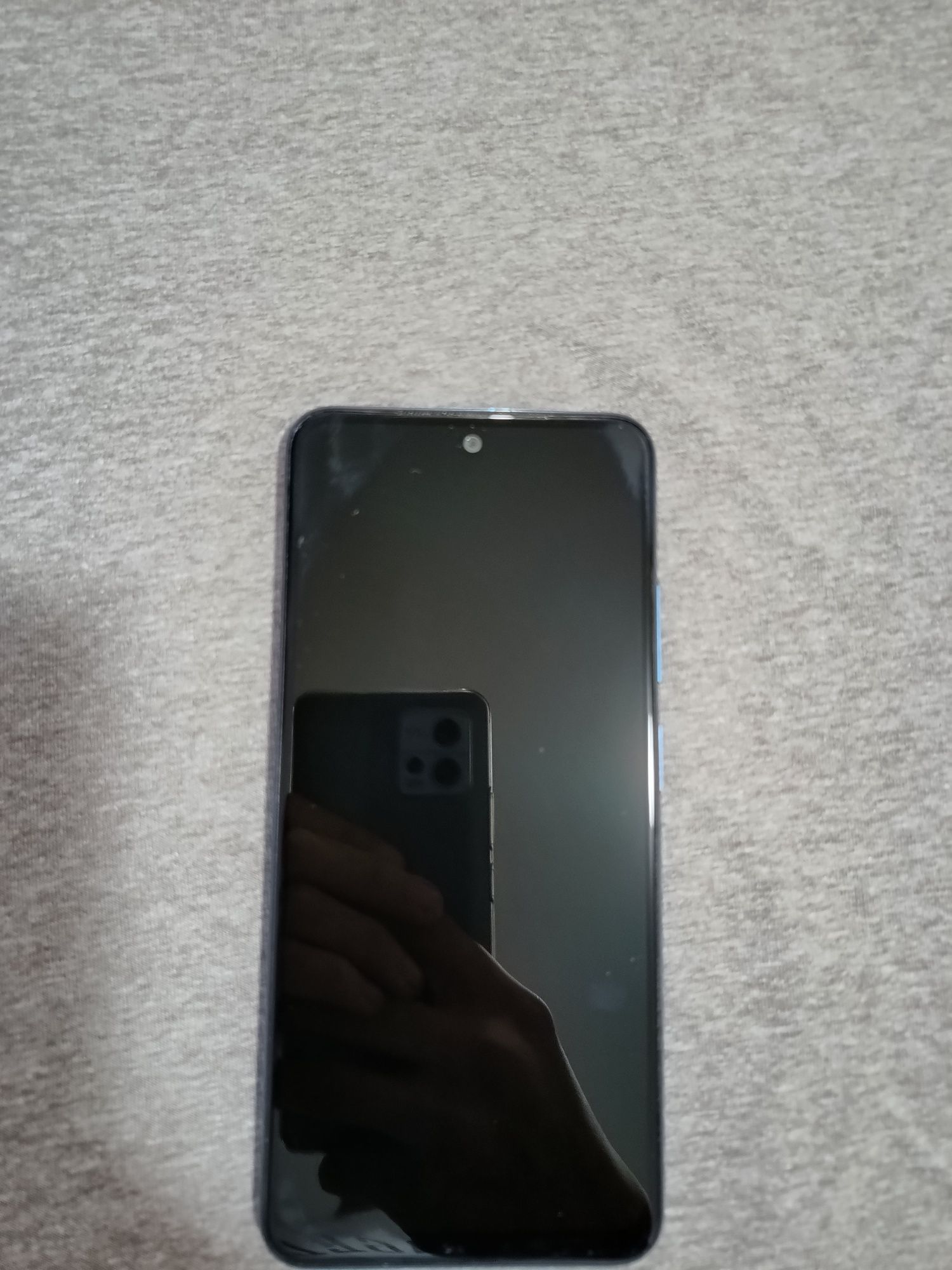 Vând Xiaomi redmi note 11