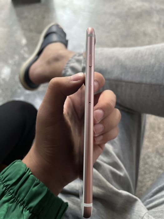 Iphone 7+ sotiladi