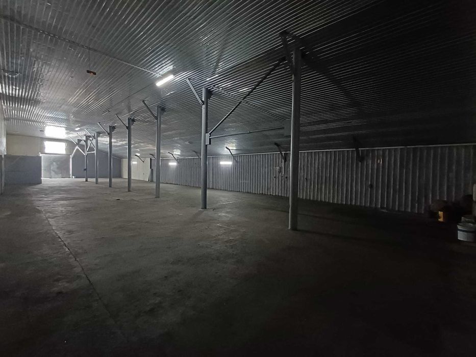 Hala de inchiriat - 440mp - 6000 lei - loc. Focsani