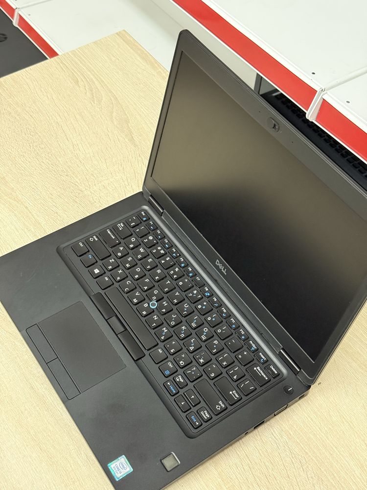 Ноутбук Dell Latitude 5490