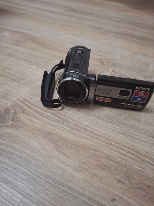 Видеокамера Sony handycam