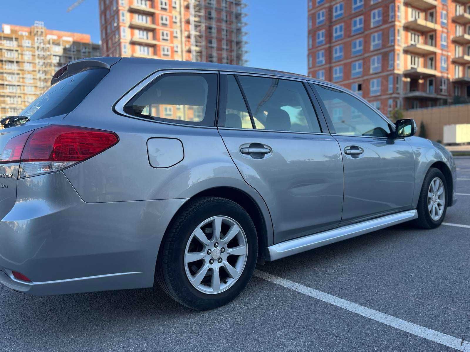 Subaru Legacy 2011 GAS