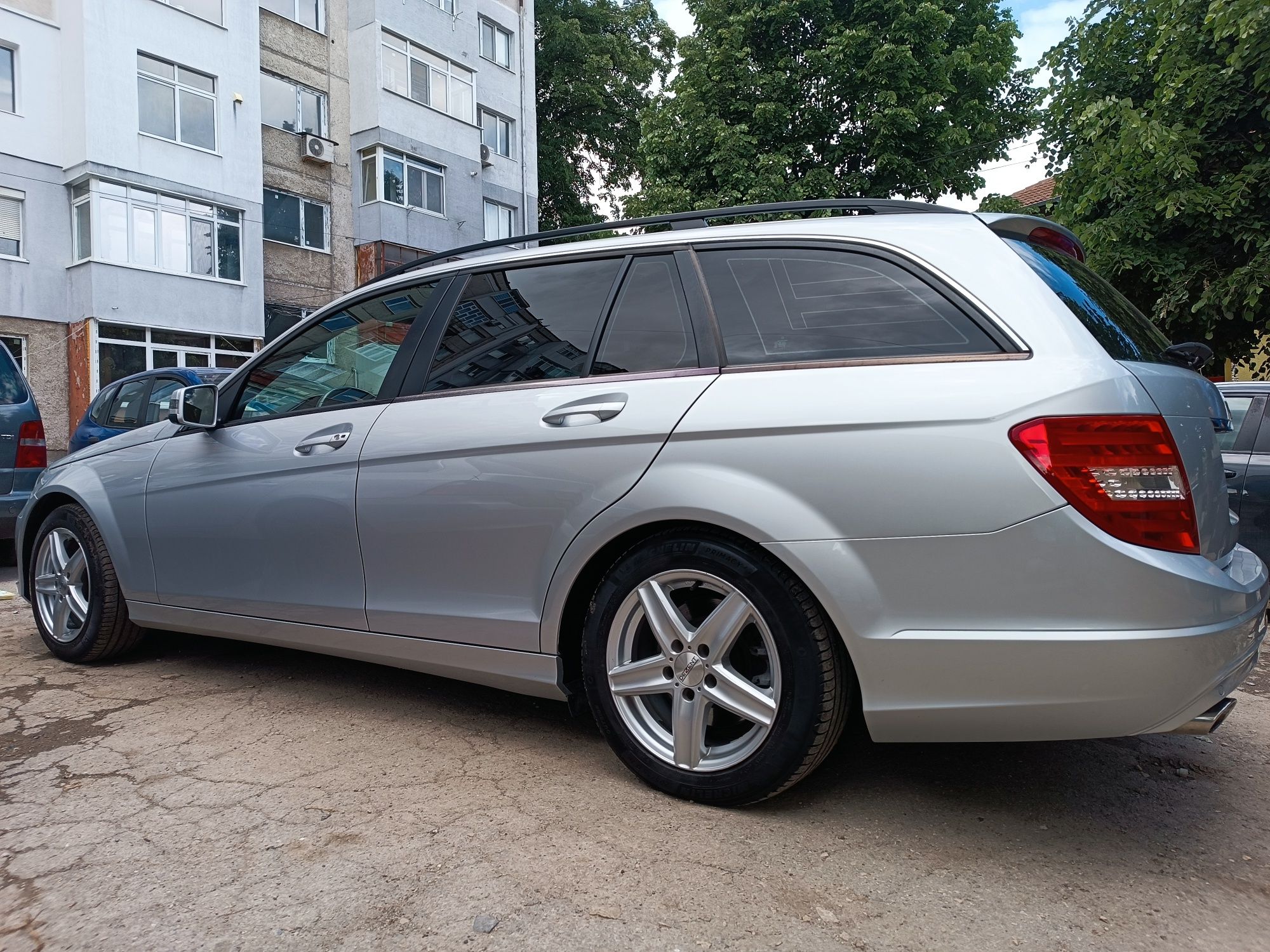 Mercedes C220 170к.с 2012г