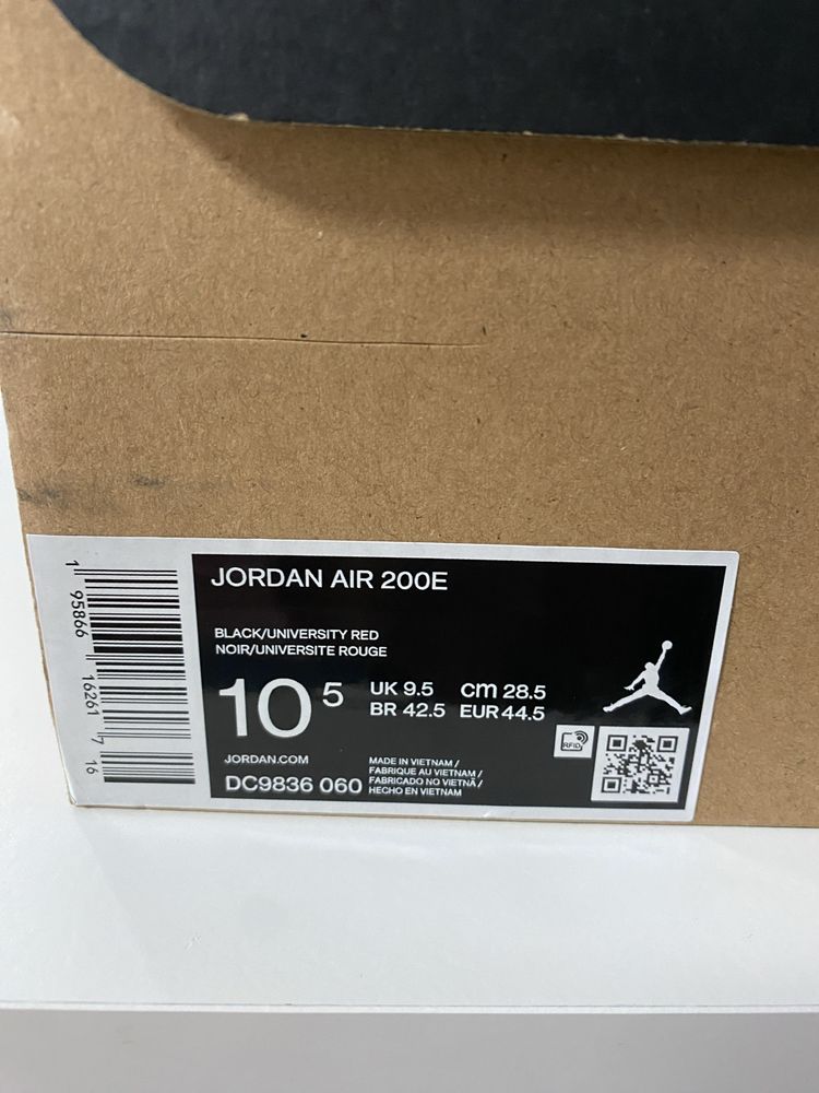 Маратонки Nike Air Jordan 200E, 44.5