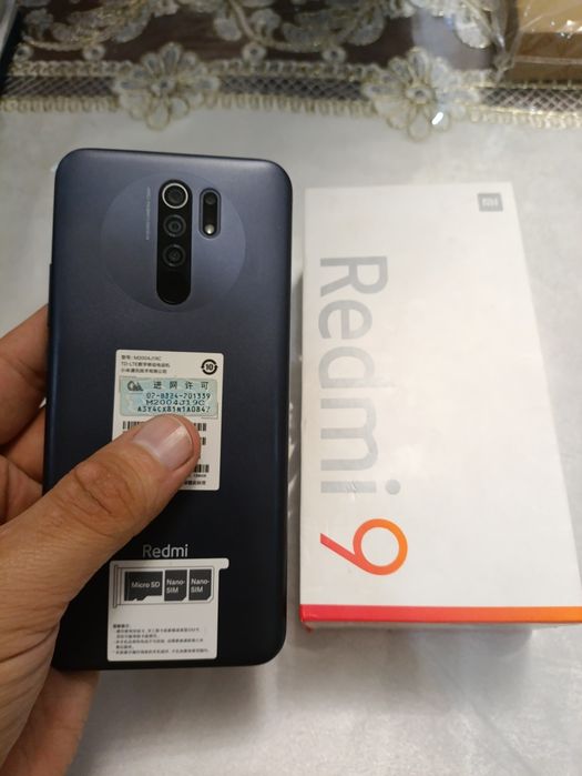 Xiaomi Redmi 9 4/128GB Black Igravoy Karobka Holati Ideal Otlichni Zor