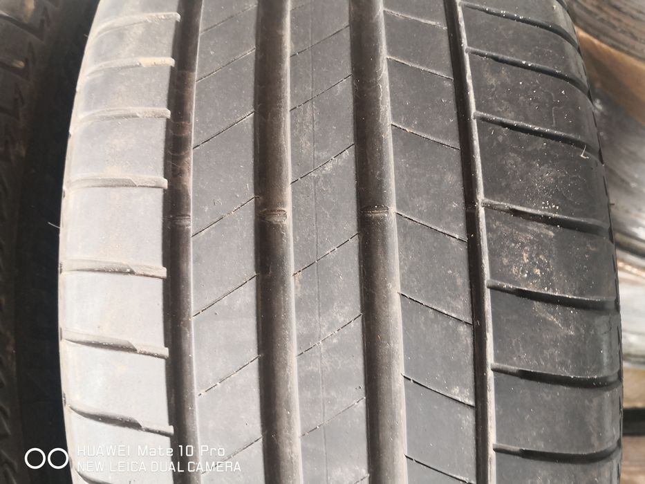 245 45 19 цола гуми Bridgestone