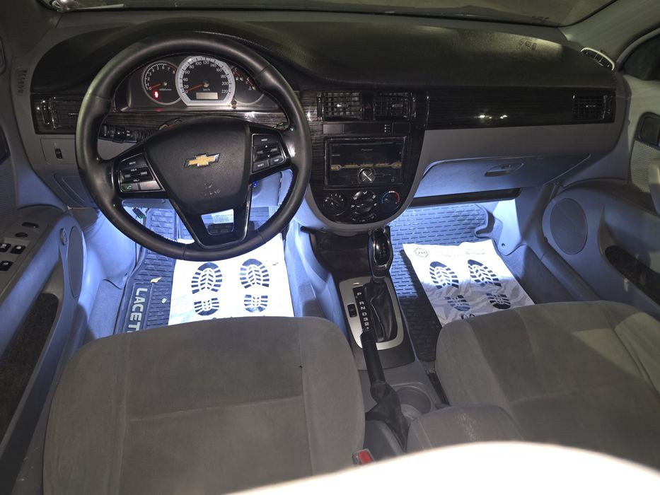 Laseti 3-pazitsa sotiladi