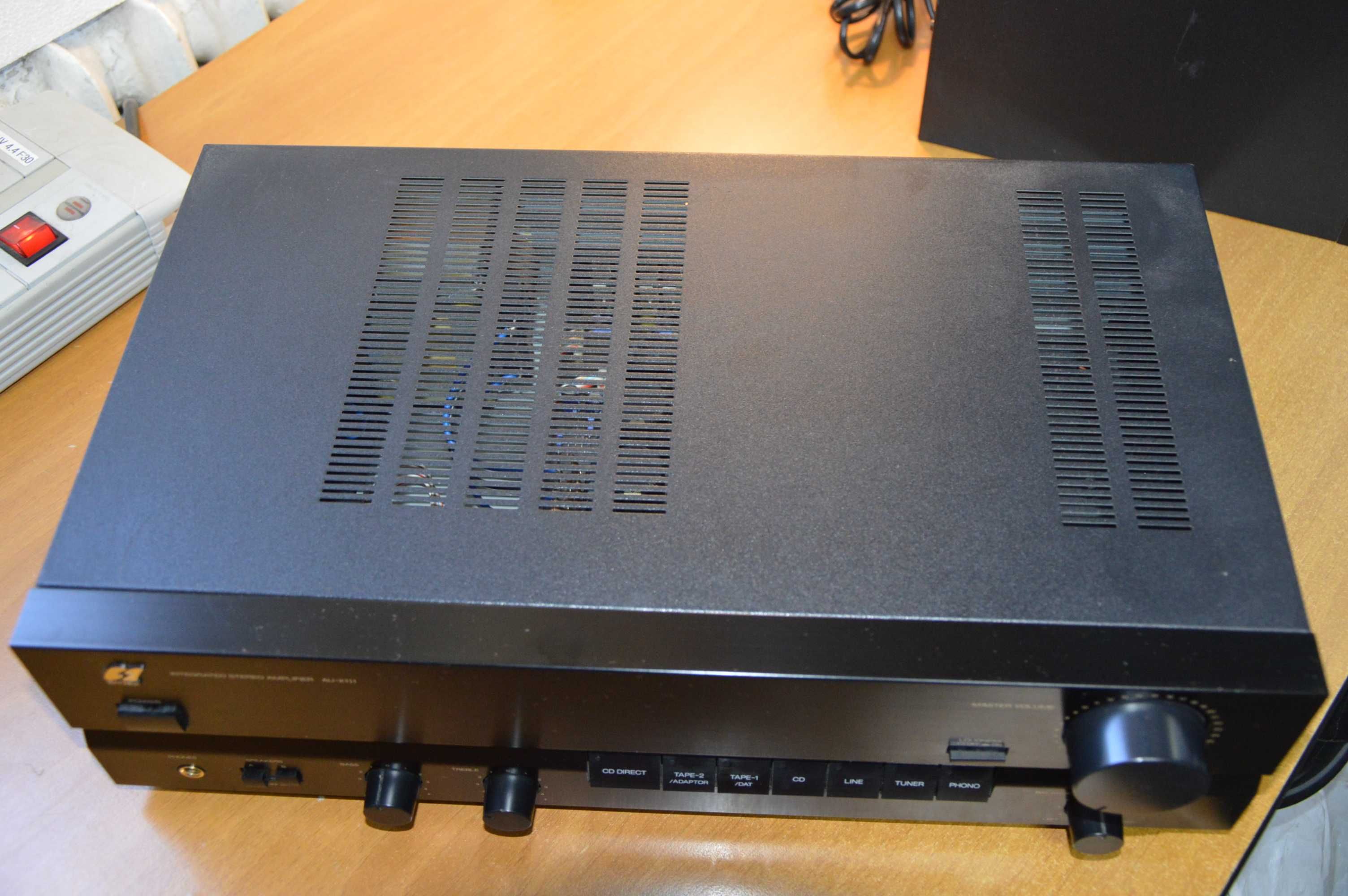 Amplificator Sansui AU-X111 si Tuner Sansui TU-X317
