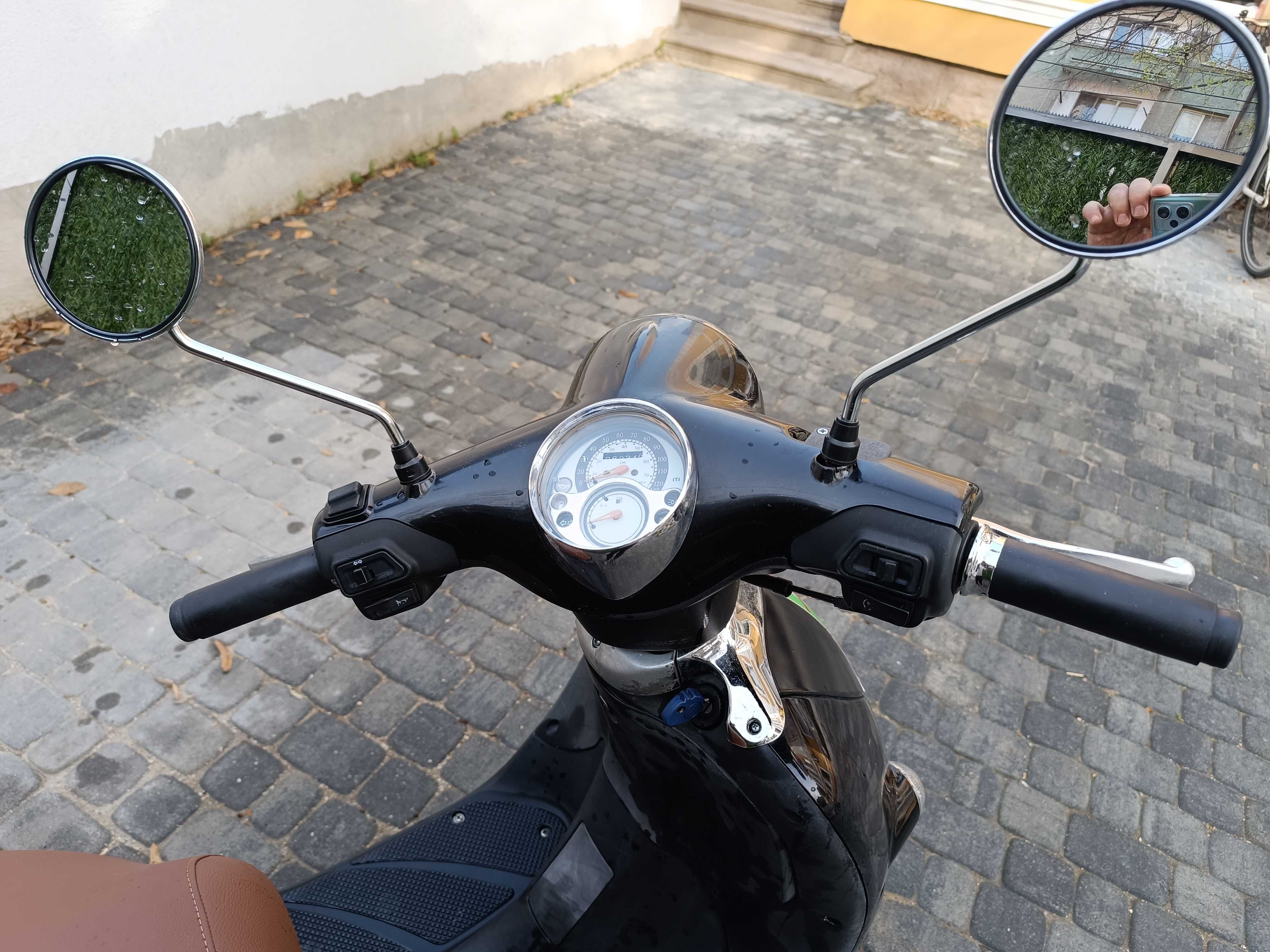 Скутер Aprilia Habana Mojito