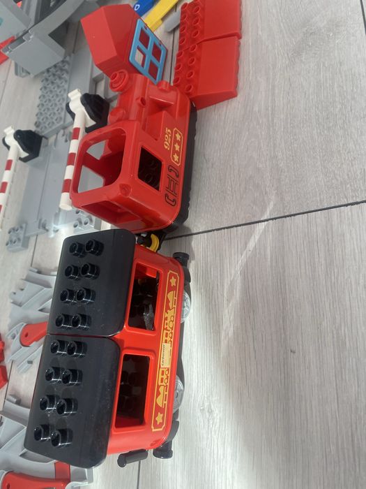 Lego tren cu aburi 10874