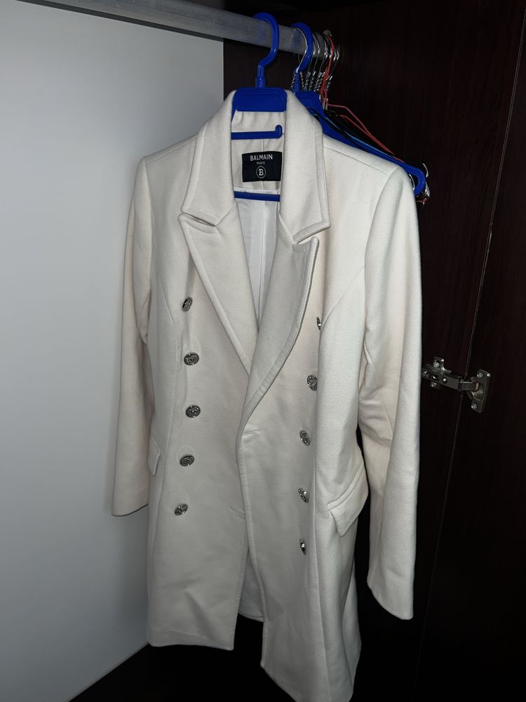 Палто Balmain paris